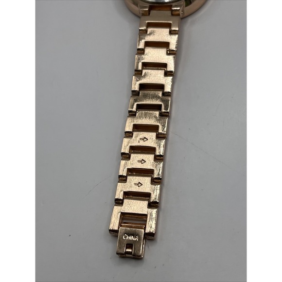 Time and Tru Women's Rose‎ Gold Quartz Watch 34mm Case- New Battery - Picture 9 of 9